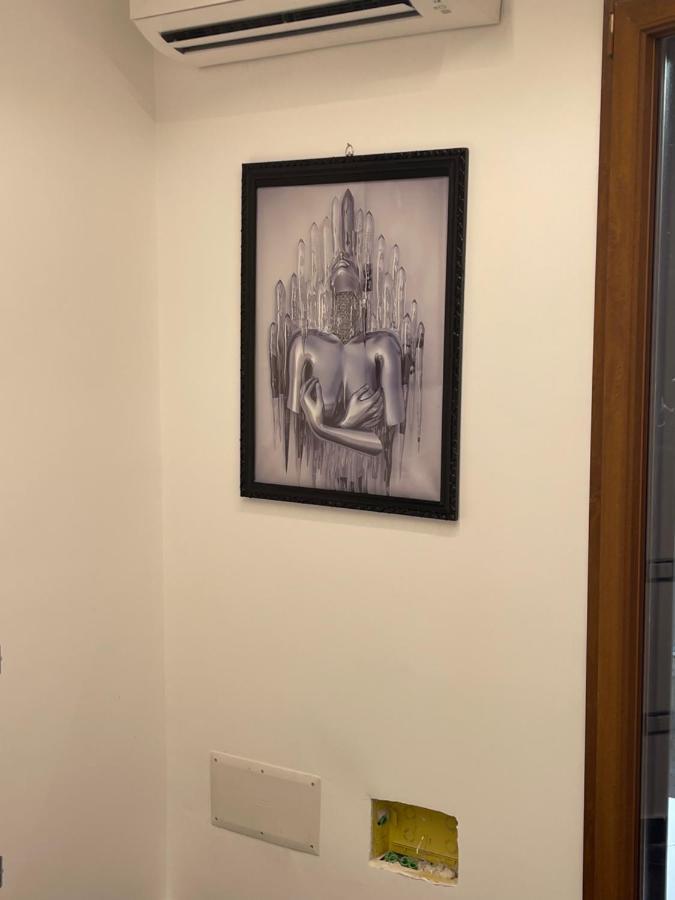 Hotel Lux House Naples Airport Esterno foto
