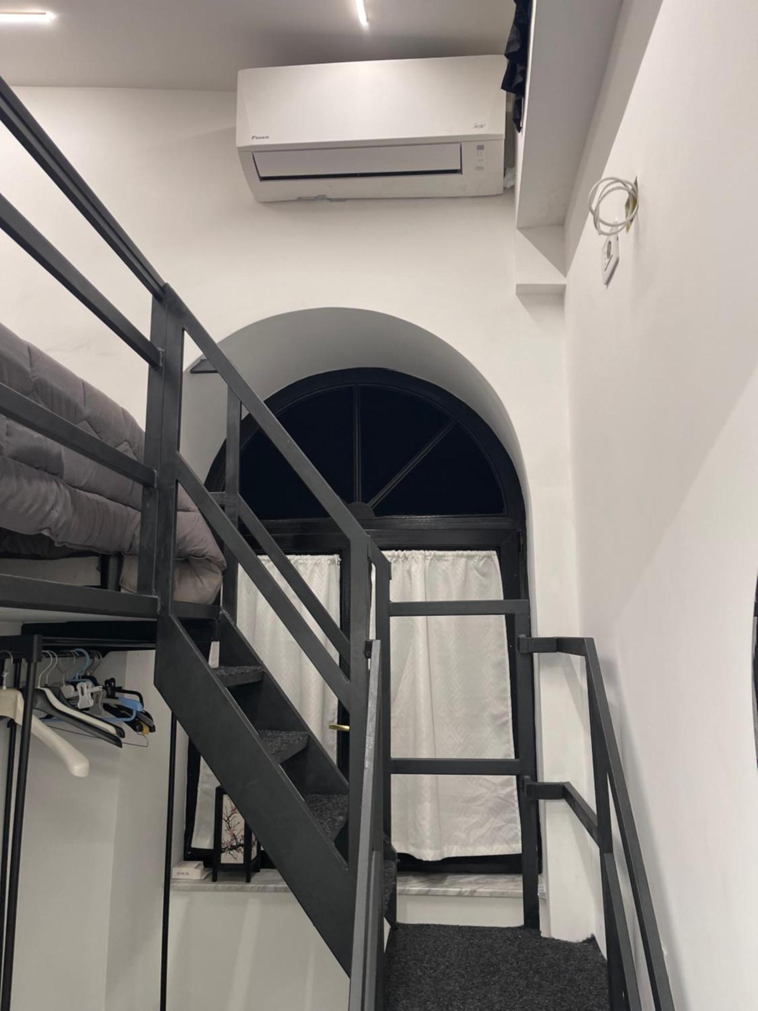 Hotel Lux House Naples Airport Esterno foto
